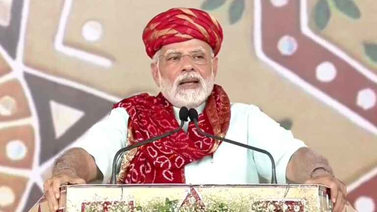 गुजरात में पीएम मोदी बोले- गुजरात के पास देश की सबसे लंबी तटरेखा; लेकिन दशकों तक इसके विकास पर ध्यान नहीं दिया गया