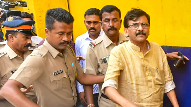 संजय राउत की न्यायिक हिरासत फिर बढ़ी, तीन अक्टूबर तक जेल में रहेंगे
