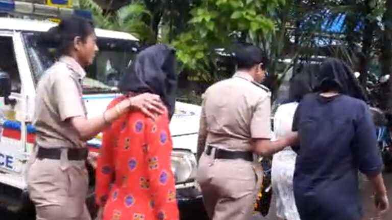 मुंबई में पत्‍नी ने की पति के प्रेमिका की हत्‍या; बहन और सहेली के साथ मिलकर लाश को लगाया ठिकाने