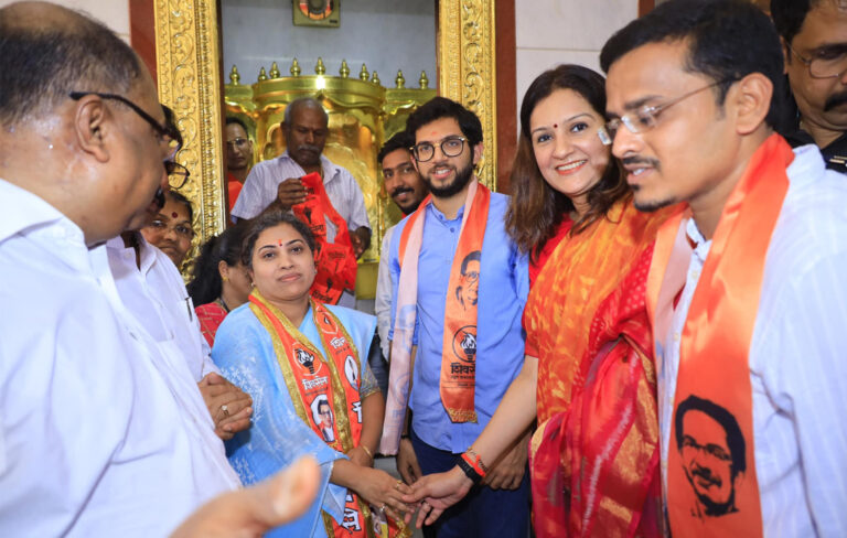 अंधेरी पूर्व विधानसभा उपचुनाव: ऋतुजा लटके और मुरजी पटेल ने भरा पर्चा
