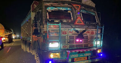 गुमला में भीषण सड़क हादसा: पांच युवकों को ट्रक ने रौंदा, 4 की मौत! एक घायल
