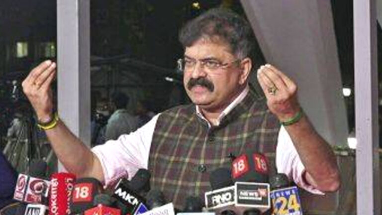 छेड़खानी का केस दर्ज होने के बाद जितेंद्र आव्हाड बोले- मैं विधायक पद से इस्तीफा दे रहा हूं…