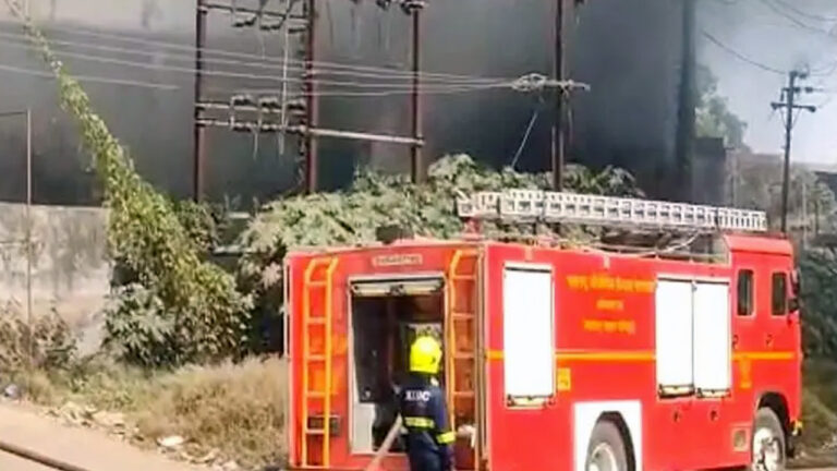 Thane Badlapur MIDC Fire