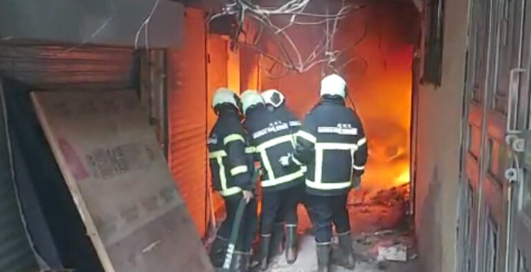 dharavi fire ashok mill compound