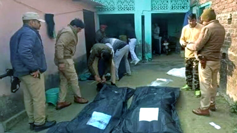 gorakhpur-news-husband-wife-and-two-children-burnt-to-death