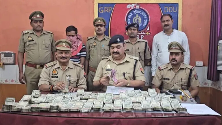 varanasi to-howrah 36 lakh cash