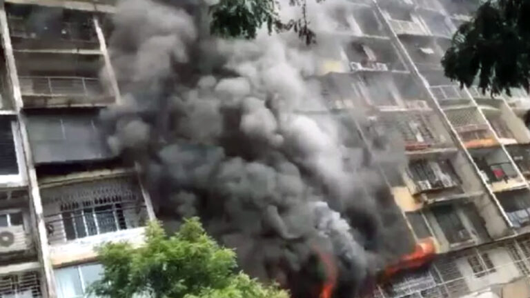 वीना संतूर आग हादसा