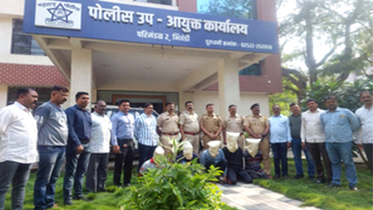 ठाणे पुलिस ने पांच युवकों को किया गिरफ्तार, आरोपियों ने नाबालिग लड़के की हत्या कर शव को दफनाया था!