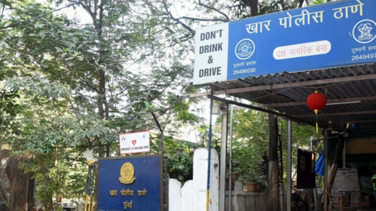 Mumbai: बिल्डर के इशारे पर जेब में ड्रग रखकर फंसाना चाहती थी पुलिस, CCTV कैमरे में कैद हो गई करतूत, 4 सस्पेंड