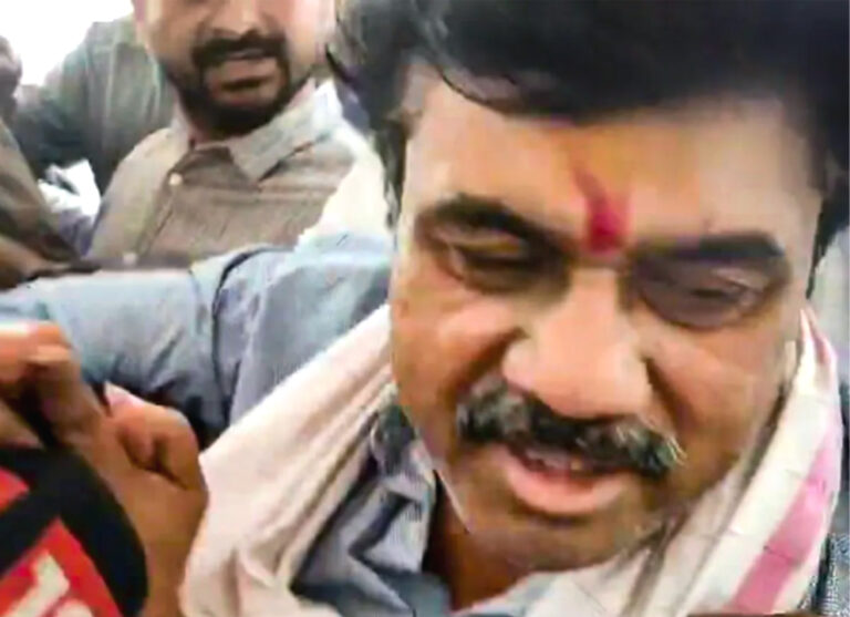 वाल्मिक कराड