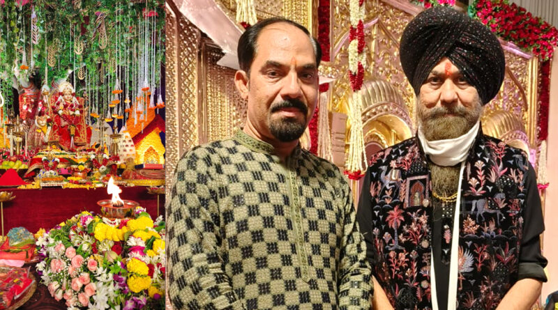 माता के जागरण में ‘लक्खा’ के सुरों ने बांधा समां; भजनों पर झूमने-नाचने को मजबूर हुए भक्त!
