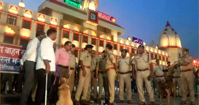 भारत-पाक सीमा पर बढ़ते तनाव के चलते वाराणसी में हाईअलर्ट: चप्पे-चप्पे पर पुलिस की पैनी नज़र