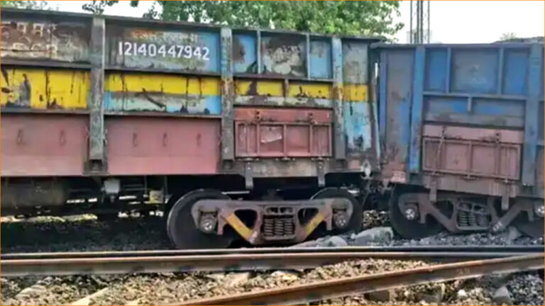 Train Derailed in Jalgaon