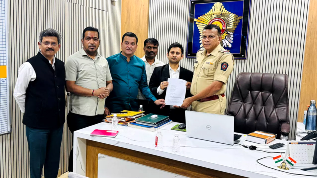 महाराष्ट्र कांग्रेस की विवादित पोस्ट पर FIR दर्ज; भाजपा कार्यालय में आग की पोस्ट पर एक्शन!