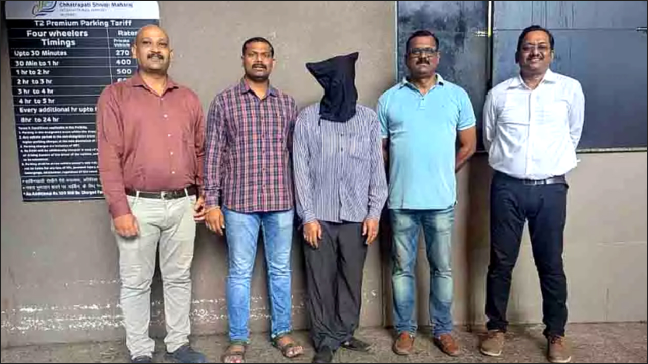 मुंबई पर आतंकी हमले की धमकी देने वाला नोएडा से गिरफ्तार; 14 आतंकी घुसने का किया था दावा!