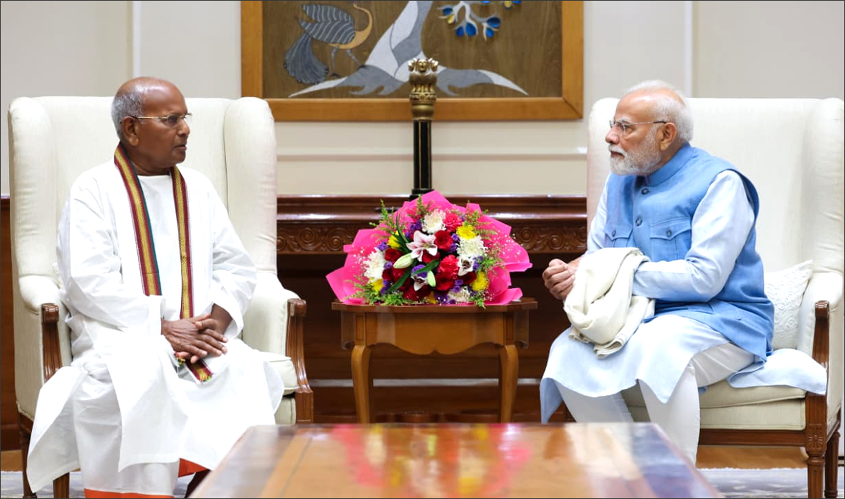 सद्गुरु स्वतंत्र देव जी महाराज ने की पीएम मोदी से शिष्टाचार भेंट, कही ये बड़ी बातें?