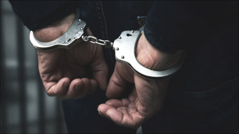 Thane: खड़कपाड़ा पुलिस थाने के API और हवलदार रिश्वत लेते रंगे हाथों गिरफ्तार