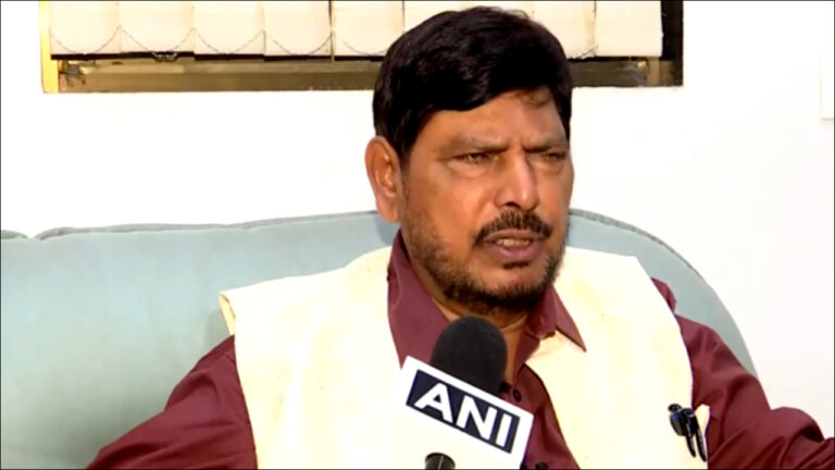 BMC Election 2026: अठावले ने महायुति से किया किनारा, बताई ये वजह? 39 सीटों पर उतारे उम्मीदवार…