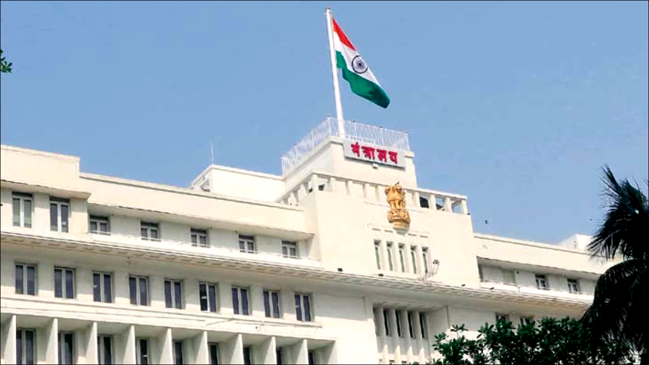 Maharashtra: मंत्रालय से क्रांतिकारी महात्मा ज्योतिबा फुले पर बनने वाली डॉक्यूमेंट्री की फाइल गायब! मचा हड़कंप, FIR दर्ज