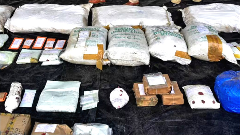 मुंबई पुलिस ने ड्रग्स तस्करी से जुड़े मामलों में की बड़ी कार्रवाई; दो महीनों में 30 करोड़ की ड्रग्स जब्त, 202 आरोपी गिरफ्तार