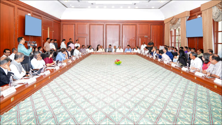 महाराष्ट्र कैबिनेट ने एआई डिपार्टमेंट, महावितरण आईपीओ समेत 5 बड़े फैसलों को दी मंजूरी..