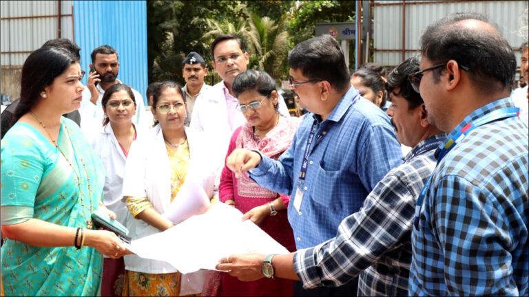 Mumbai: महापौर रितु तावड़े बोलीं- राजावाड़ी अस्पताल के रीडेवलेपमेंट में देरी बर्दाश्त नहीं की जाएगी; किया साइट का निरीक्षण