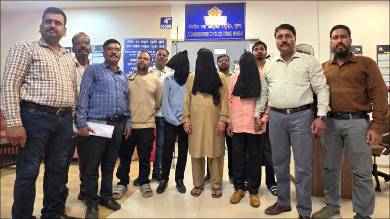 मुंबई क्राइम ब्रांच ने तीन फर्जी पुलिस अफसर को किया गिरफ्तार; वर्दी का धौंस दिखाकर करते थे ठगी!