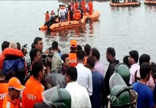 Maharashtra: बीड में नाव पलटने से दो महिलाओं की मौत; कई अन्य यात्री हुए घायल..