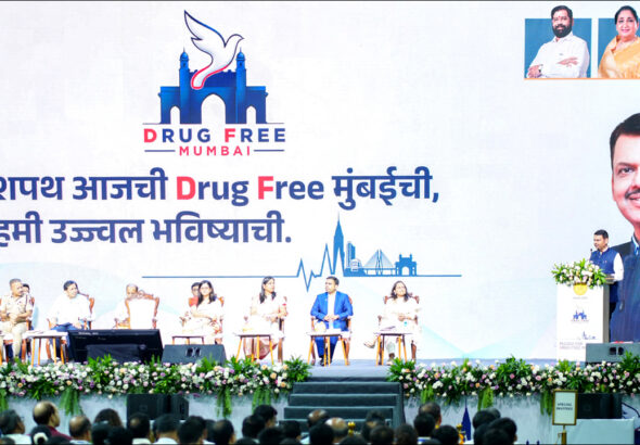‘ड्रग फ्री मुंबई’ अभियान का शुभारंभ: CM फडणवीस ने दिलाई शपथ..