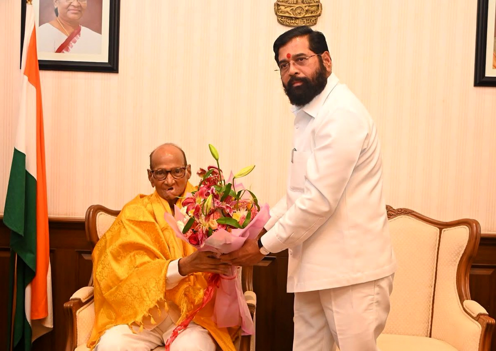 महाराष्ट्र में बड़ा राजनीतिक भूचाल! शरद पवार शिंदे के साथ; NDA का दरवाज़ा खुला, फ़ॉर्मूला तैयार!