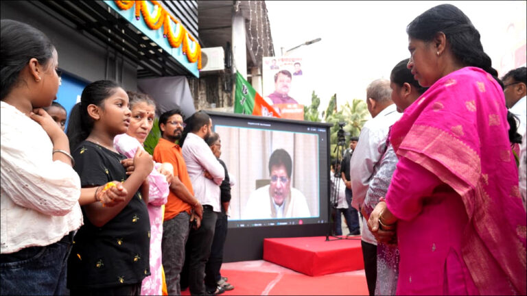 Mumbai: दहिसर को मिली स्वच्छता की सौगात; Piyush Goyal ने सावरपाड़ा में आधुनिक जन-सुविधा केंद्र का किया लोकार्पण!
